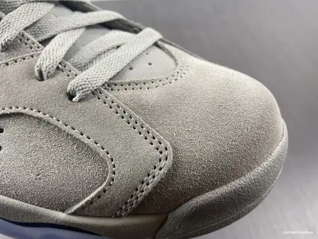 CT8529-012 6 Jordan Georgetown Air 0510
